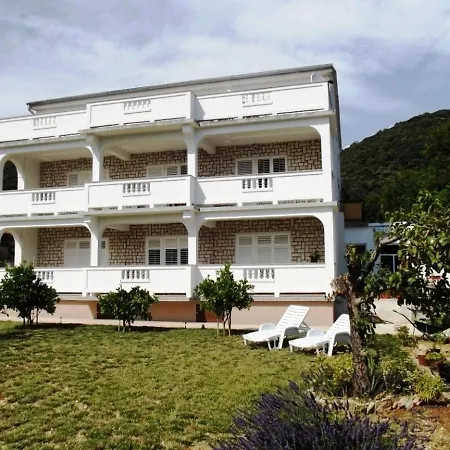 Apartment By The Sea - Gornja, Rab - 15453 Supetarska Draga