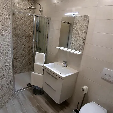 Apartment By The Sea - Gornja, Rab - 15453 Supetarska Draga