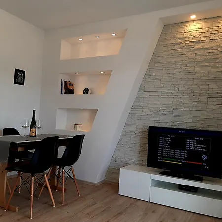By The Sea - Gornja, Rab - 15453 Apartment *